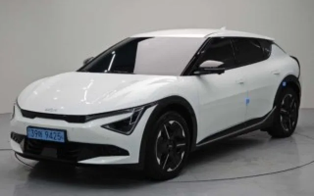 더뉴EV6 중고차 더 뉴 EV6 롱레인지 2WD 매물 사진 3 - 2025/02 77,944km
