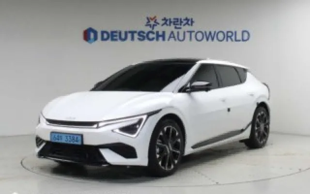 더뉴EV6 중고차 더 뉴 EV6 롱레인지 2WD 매물 사진 1 - 2024/07 35,017km