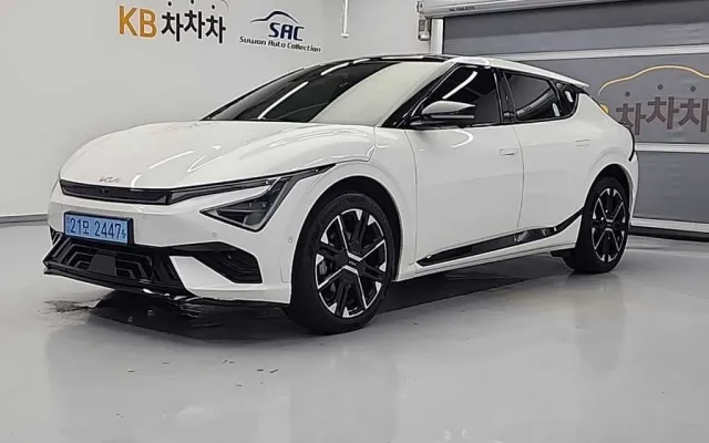 더뉴EV6 중고차 EV6 롱레인지 AWD 매물 사진 18 - 2024/10 69,157km